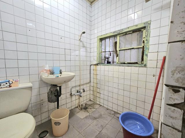 水湳經貿捷運|懷舊平房免爬樓梯低總價好入手 彩魚海線買房 照片 7