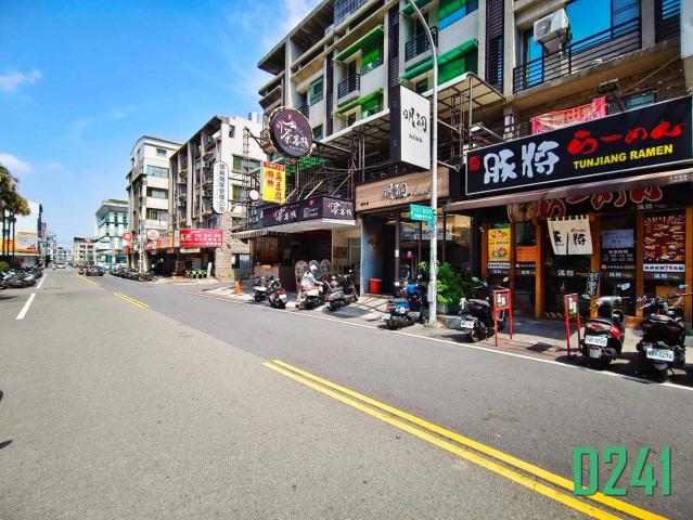 南應大雙主力收益整棟店面透天☎️賞屋290-6660 照片 1