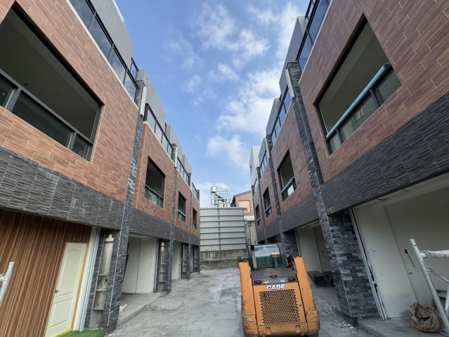 台中買屋推薦 神岡宸家楓悅8全新別墅 照片 2