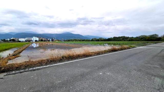 宜蘭土地房屋｜冬山河旁足坪超便宜農地 照片 4