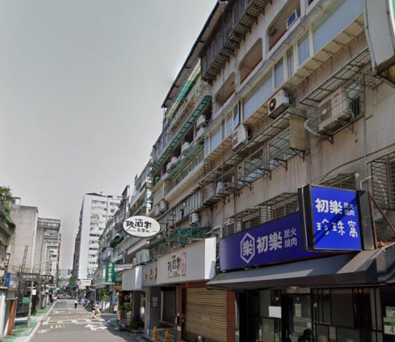 金城華廈 內梯頂增 東區機能商圈 大台北法拍仲介 照片 3