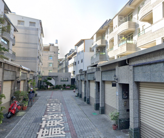 1028【賞花墅】大坪數實用4樓透天美邸|屏東核心生活圈 照片 4