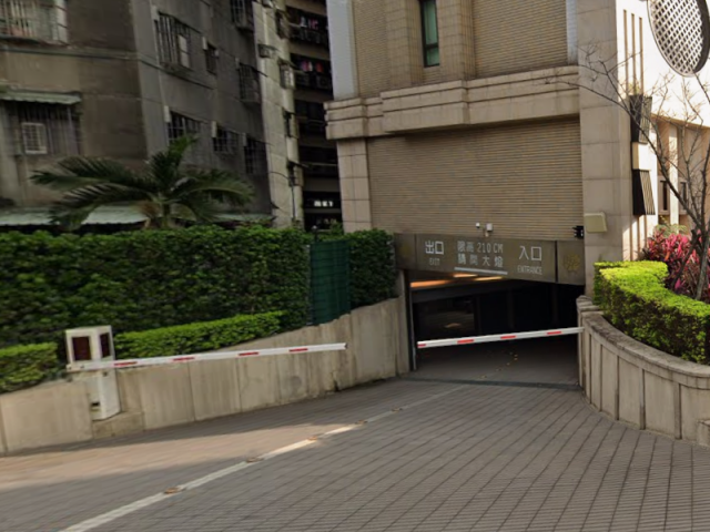 法拍找劉姐 新北市新莊區中正路 照片 10