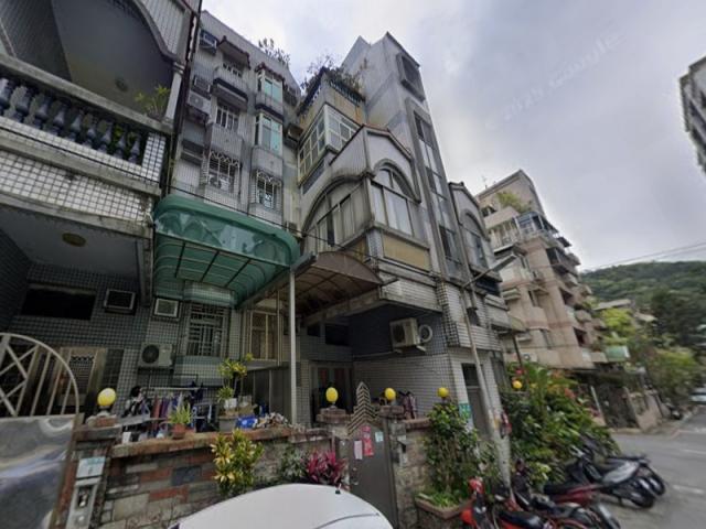 114清江國小★頂樓中樓附車位★公舘路231巷7弄4號四五樓 照片 4