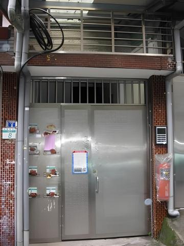 125實踐國中小★公寓附頂加★文山區興隆路四段62巷8號5樓 照片 6