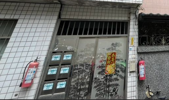 112近辭修高中★邊間公寓★三峽區橫溪路99巷82號4樓 照片 4