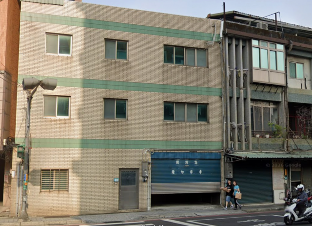 1110武林國小★大地坪透天厝★保安街二段14,16,18號 照片 2
