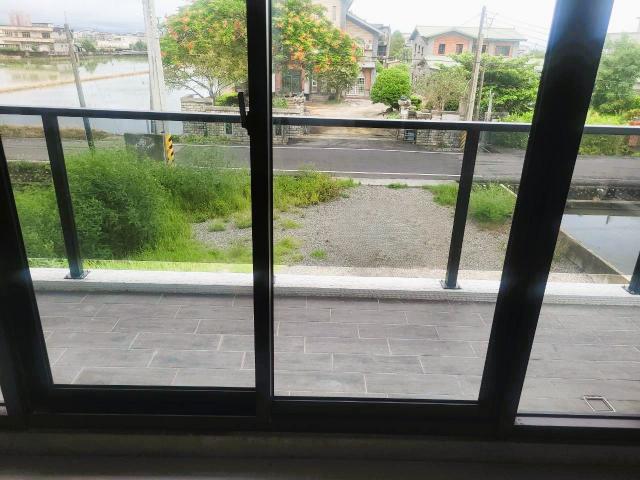 宜蘭購屋小巢 | 近羅東後站雙面路全新電梯農舍 照片 7