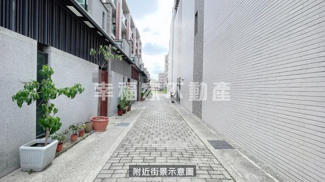 台南買房首選⚠️【中山北路大空間優質透天】✅台南房仲老妹✅ 照片 8