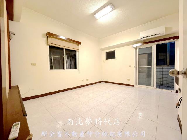 台南美美房屋 南應用科大精美3房 照片 4