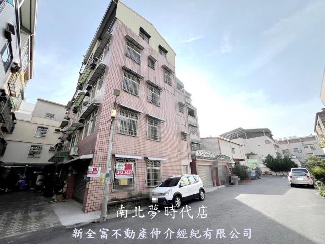 台南美美房屋 永康龍埔街34大地坪邊間採光透天 照片 1
