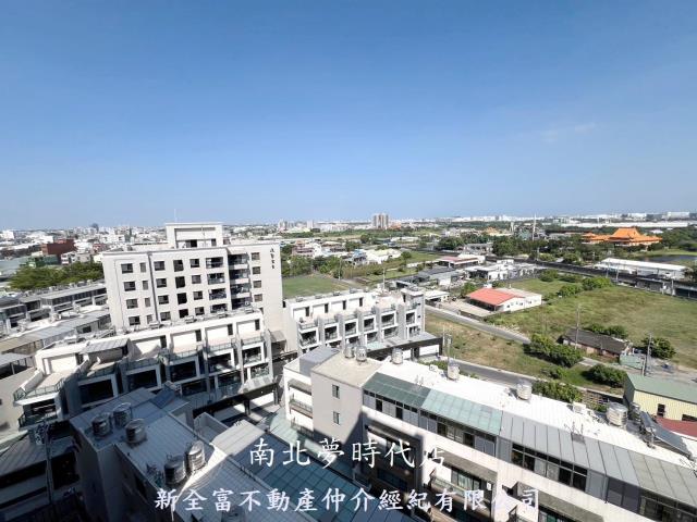 台南美美房屋 陶喜3房贈大露臺頂樓平車電寓 照片 15
