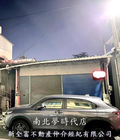 台南美美房屋 新化信義路需整理透天 照片 3