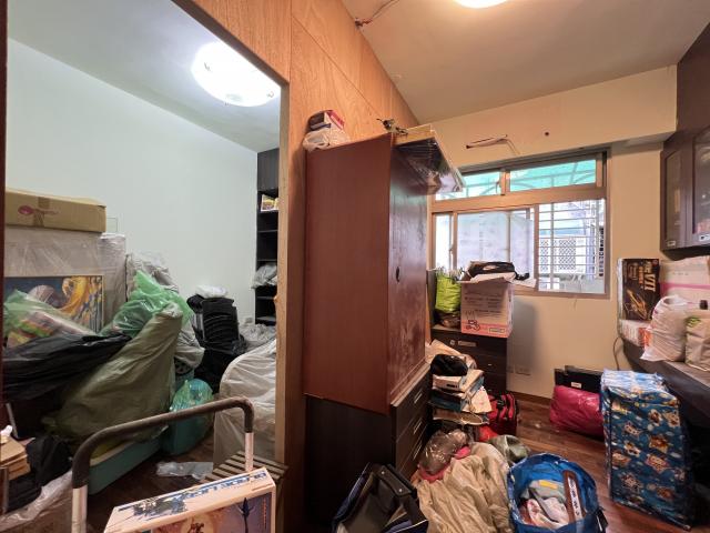 蘆洲買屋推薦 7個房間公寓3樓是有的 照片 6