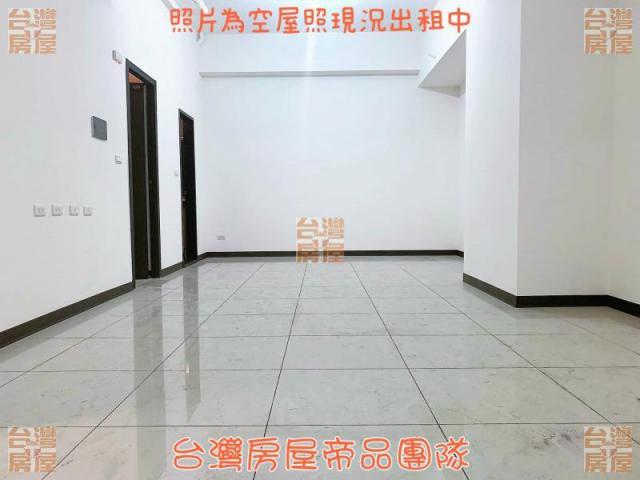 五股重劃區公園旁金店面車位 照片 4