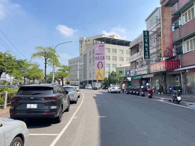 高雄買房買屋 屏東/東港臨路全屋翻新優質店住 照片 1