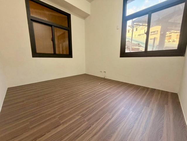 西區建國北路4房+車位 照片 8