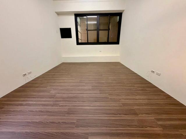 西區建國北路4房+車位 照片 11