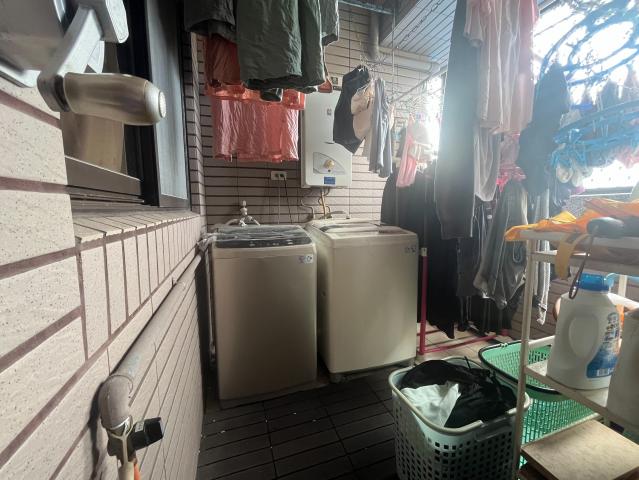 A29_鄰近河堤步道景觀高樓層四房+平面車位 照片 19