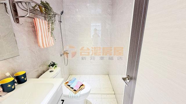 志堅帶你找房 雙捷運邊間精美三房 照片 5