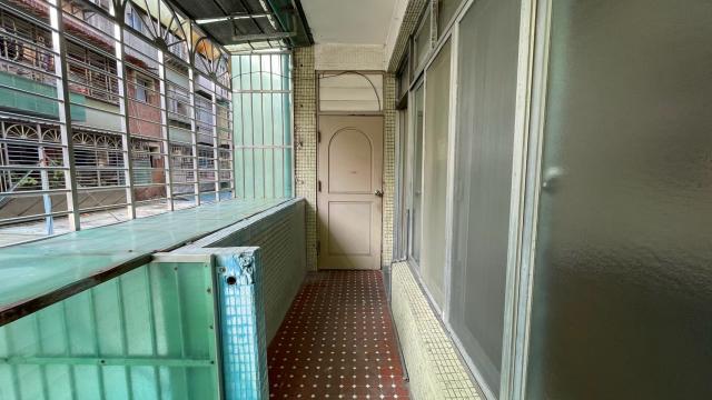 新莊賣房找小豪｜幸福站旁前後陽台二樓 照片 9