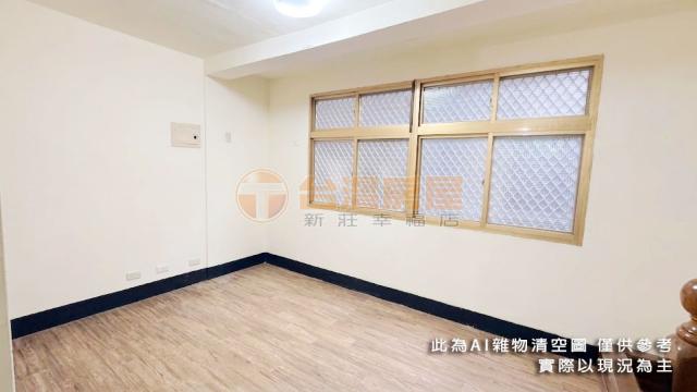 新莊置產顧問 新莊路稀有透天好厝 照片 8