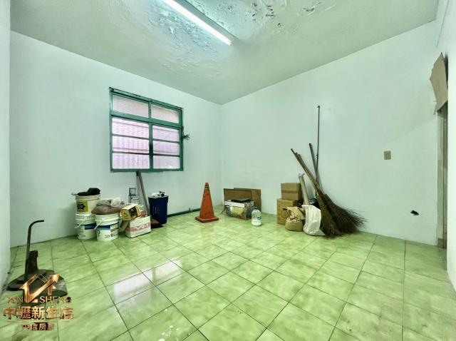 中壢買房找佩宇 桃園龍門街透天 照片 8