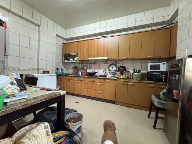 苗栗不動產達人 專任公館近交流道邊間透天 照片 4