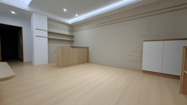 宜蘭房產達人 礁溪近市區全新2房2衛裝潢2房車位華廈~台灣房屋小 照片 4