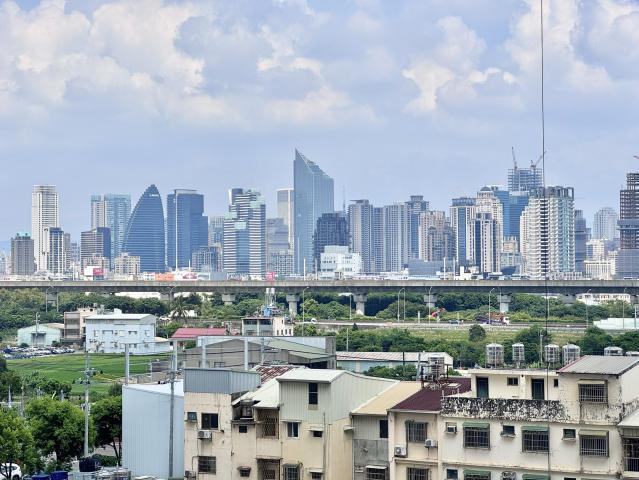 跟著欣哥找好房富宇市政大道三房平車 照片 1