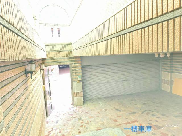 台南房仲女王高金梅北區大武街65大地坪住辦多用途車墅 照片 4