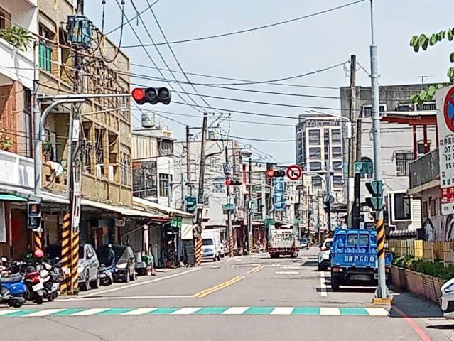 高雄土地職人路竹下坑近交流道大面寬方正美農地 照片 5