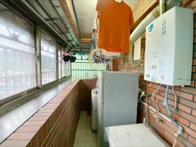 基隆房仲柏智| 安樂區定國街|安樂高中旁稀有電梯景觀三房 照片 13