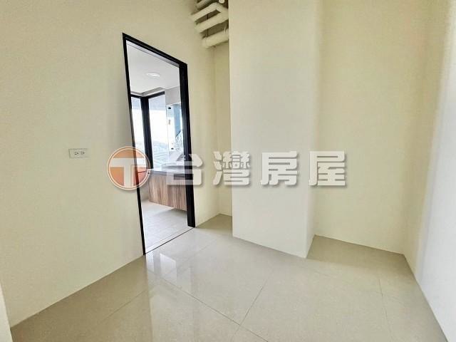 #基隆房屋達人港都明珠新建案成屋 照片 5