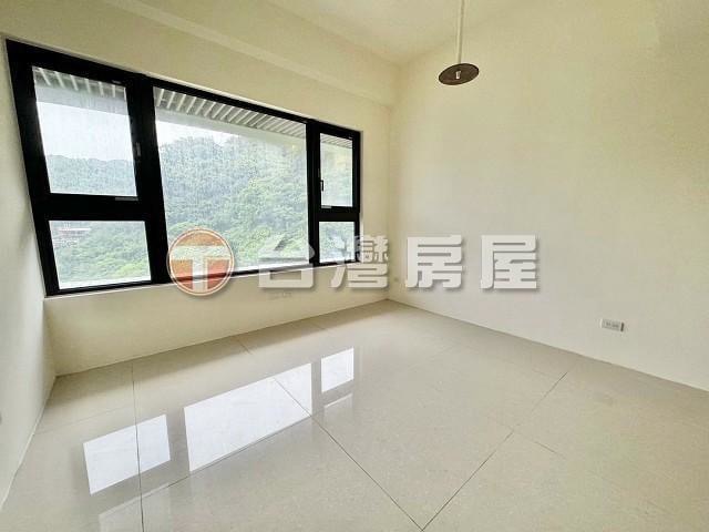 #基隆房屋達人港都明珠新建案成屋 照片 3