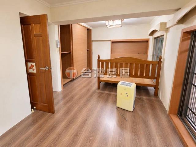 #基隆房屋達人薄荷樓中樓庭院1樓3房 照片 2