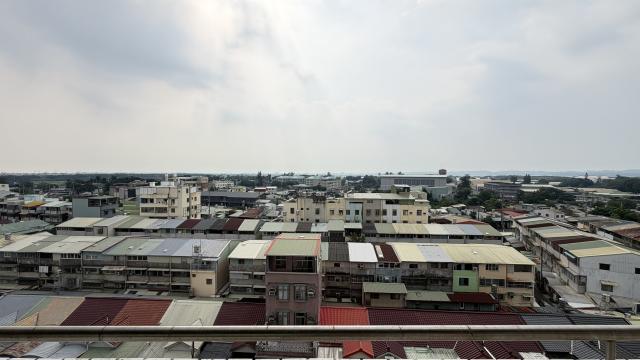 高雄房仲夫妻 楠梓龍騰天御這間美2房首購族一定要看 照片 17