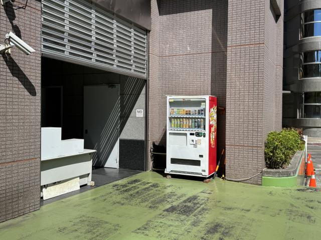 土地策略顧問黃泓洲鄭重推薦優質稀有的內湖科學園區海德堡挑高約6米雙店面 照片 15