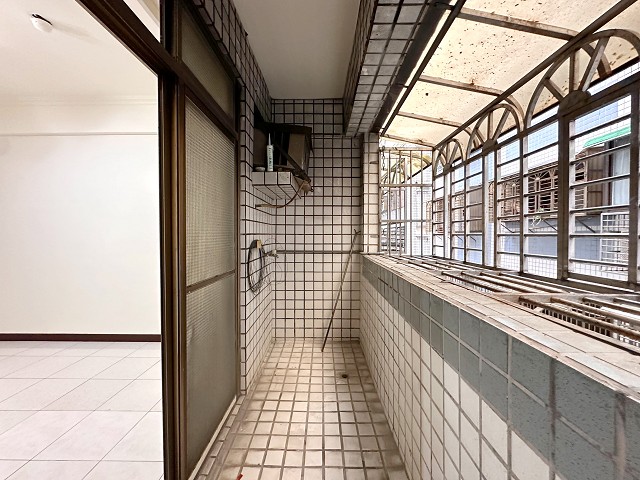 基隆買房找阿蓮 全民一家OK樓上3樓3房 照片 8