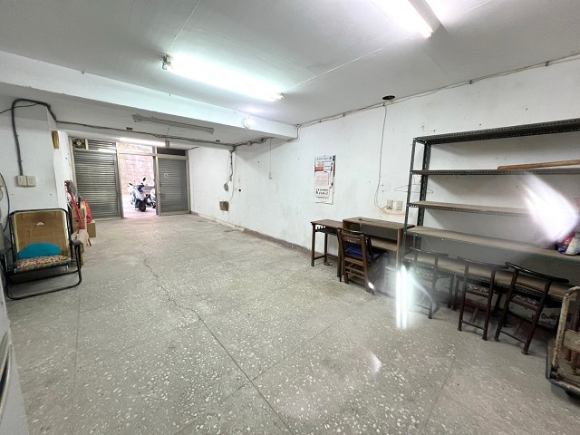 基隆買房找阿蓮 專約西定路正馬路店面 照片 3