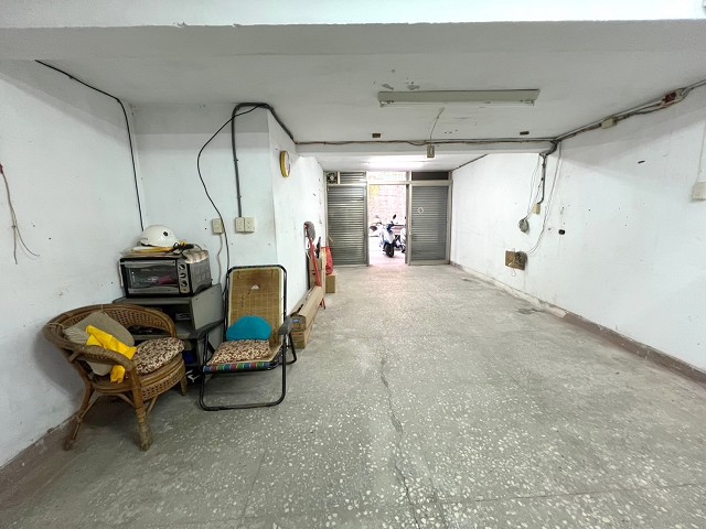 基隆買房找阿蓮 專約西定路正馬路店面 照片 5
