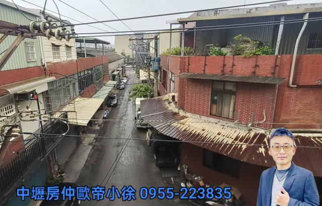 中壢房仲歐帝小徐 桃園新興高中旁 乙工 大面寬 挑高廠房 照片 2