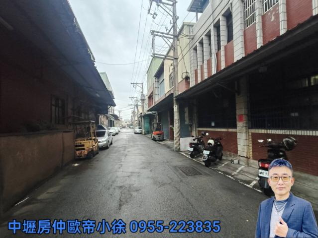 中壢房仲歐帝小徐 桃園新興高中旁 乙工 大面寬 挑高廠房 照片 4