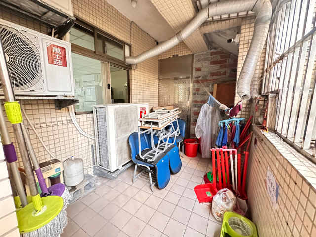 大溪｜文化路巷內角窗收租店面｜桃園房仲高手 照片 9