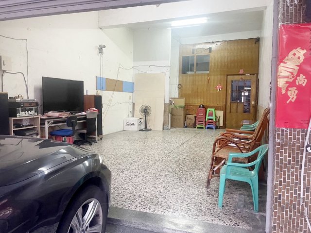 高雄房地專家 黃金透天雙店面 照片 1