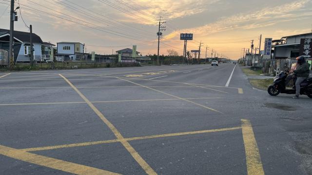 屏東房地達人❤️萬丹雙面路農建地|地形方正|近萬市區|降價囉↘︎ 照片 13