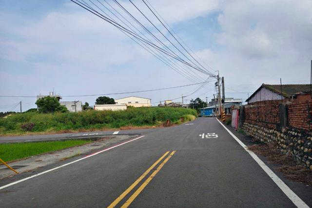 嘉義房仲地政士H1669溪口游厝漂亮建地 照片 4