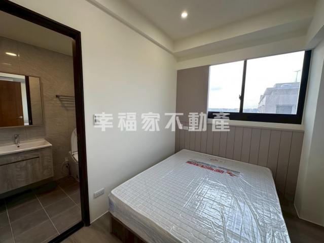 安南專業房仲 清景麟美學美裝潢三房平車 照片 11