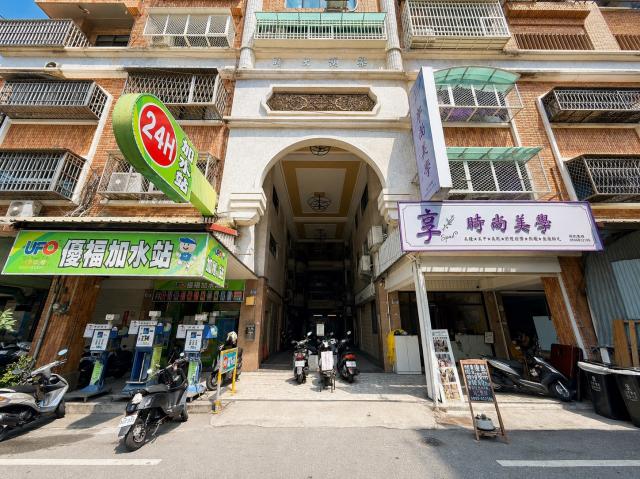 花蓮房仲專家 永慶蕙菱 市中心工業風景觀華廈 照片 15
