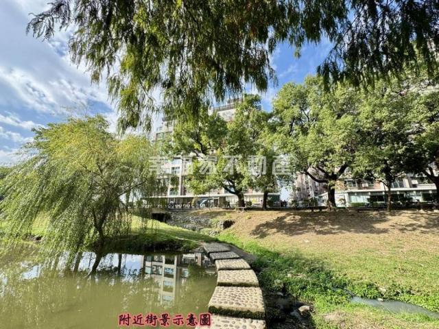 台南北區買房顧問 東區走路到巴克禮公園四改三房平車 照片 8
